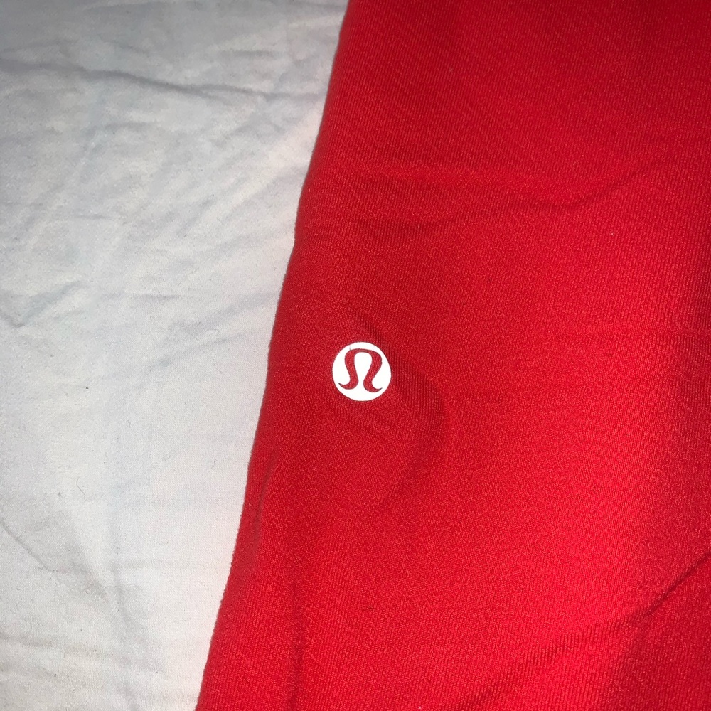 red lulus